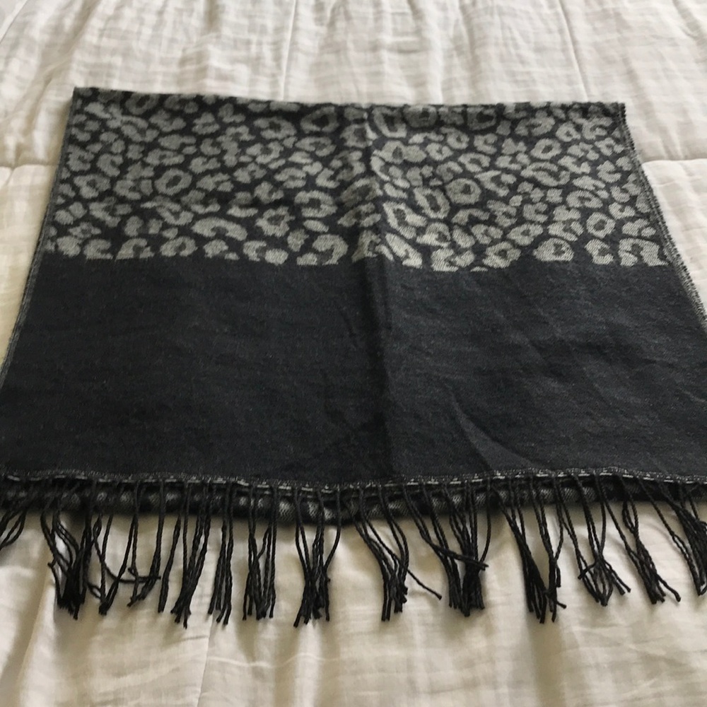 Chico’s Shawl
